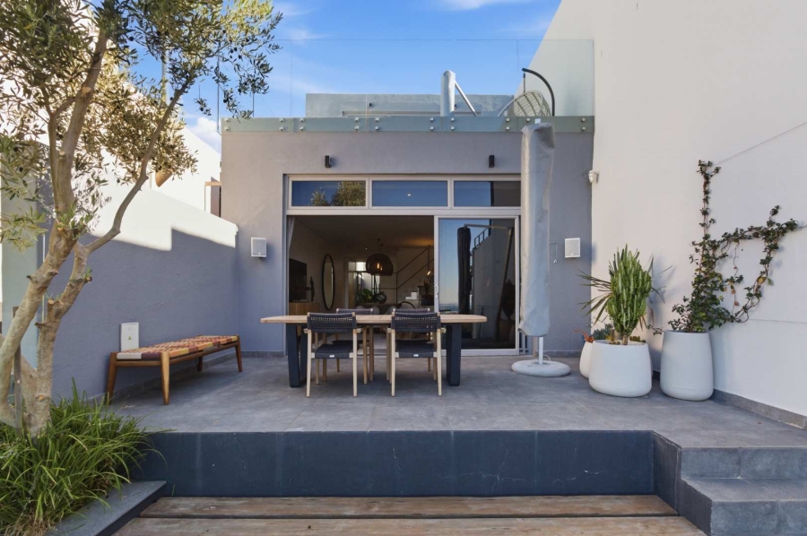 To Let 3 Bedroom Property for Rent in De Waterkant Western Cape